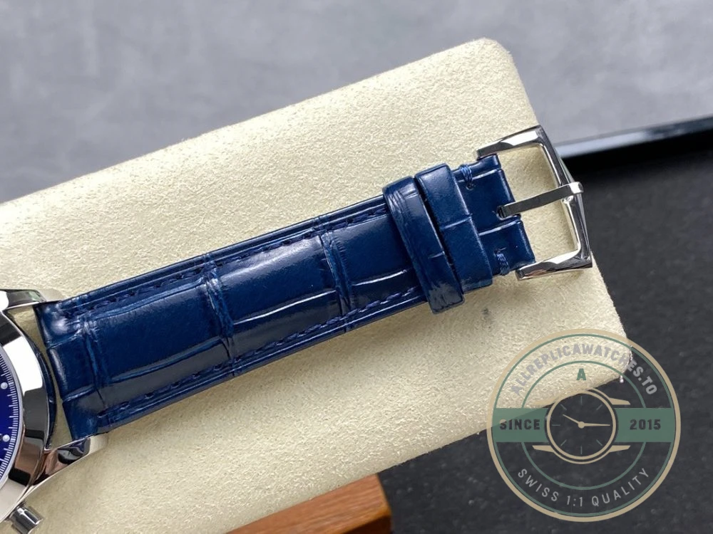 Superclone Complications 5960P-015 Patek Philippe Annual Calendar Chronograph 42 mm, Gold White, Blue Dial - Budget Luxury Replica Watch