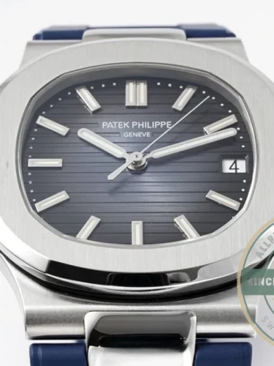 Superclone Nautilus 5711-001 Patek Philippe 40 mm, Dark Blue Dial, Blue Rubber - Swiss Movement Replica Watch