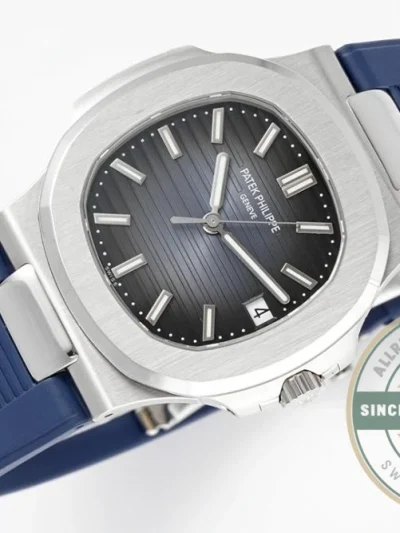Superclone Nautilus 5711-001 Patek Philippe 40 mm, Dark Blue Dial, Blue Rubber - Premium Super Clone Watch