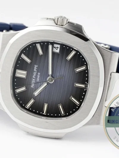 Superclone Nautilus 5711-001 Patek Philippe 40 mm, Dark Blue Dial, Blue Rubber - Top-Tier Swiss Replica Watch