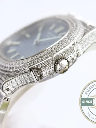 Superclone Nautilus 5711-1300A-001 Patek Philippe 40 mm, Blue Dial, Iced Out - Premium Super Clone Watch
