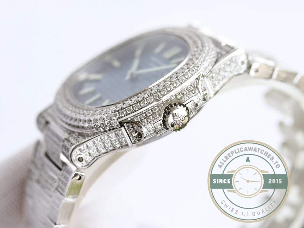Superclone Nautilus 5711-1300A-001 Patek Philippe 40 mm, Blue Dial, Iced Out - Premium Super Clone Watch