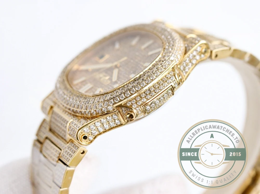 Superclone Nautilus 5711-1300A-001 Patek Philippe 40 mm, Yellow Diamond Dial - Luxury Replica Watch
