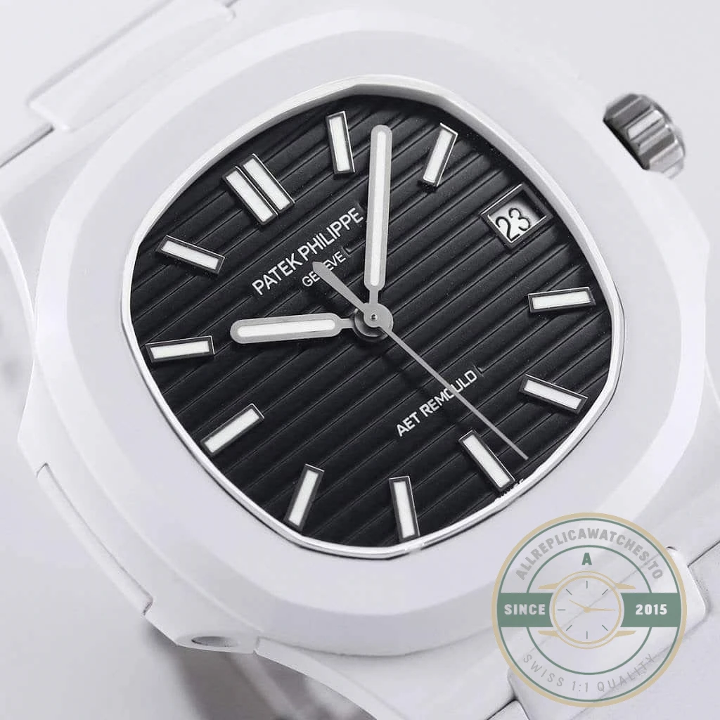 Superclone Nautilus 5711/1A-018 Patek Philippe 40 mm, Rubber Strap Black Dial - Budget Luxury Replica Watch