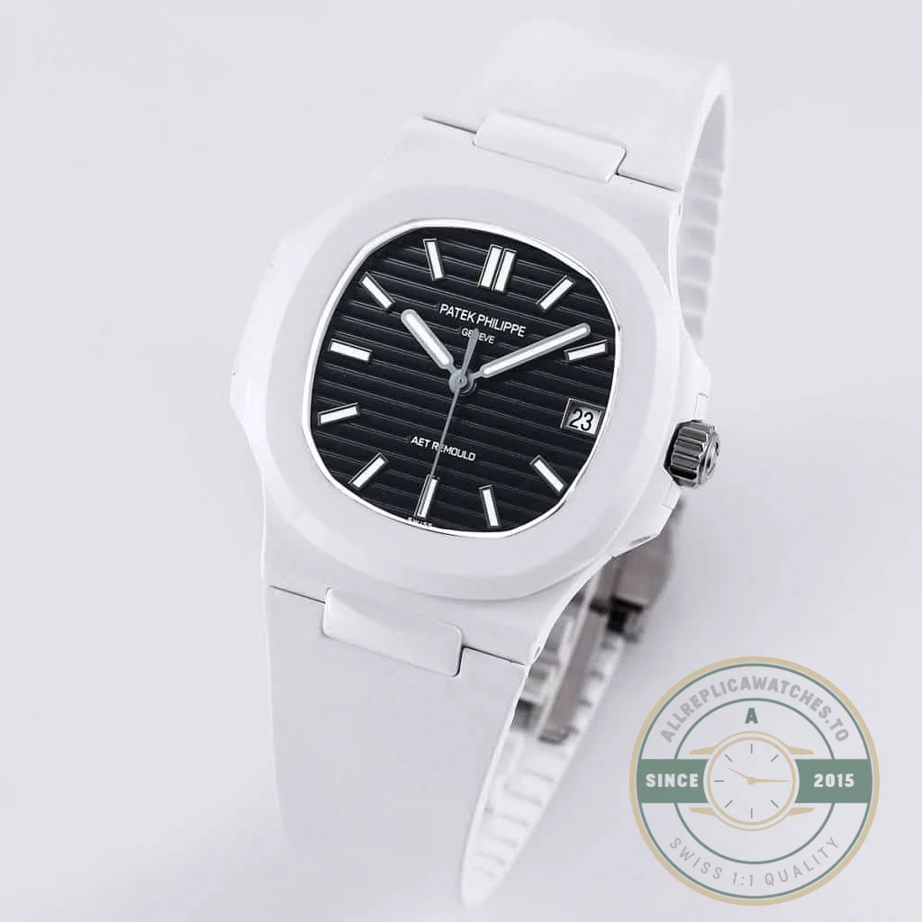 Superclone Nautilus 5711/1A-018 Patek Philippe 40 mm, Rubber Strap Black Dial - Luxury Replica Watch