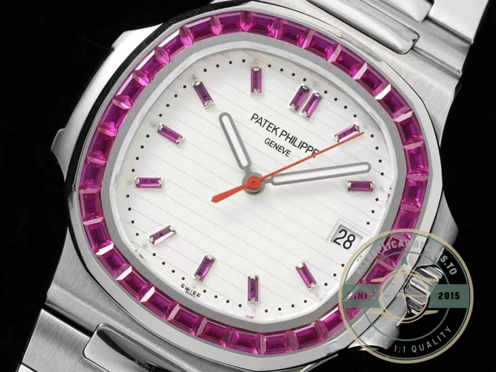 Superclone Nautilus 5711/1A-018 Patek Philippe 40 mm, Stainless Steel White Dial Purple Iced out - Best Quality Replica Watch