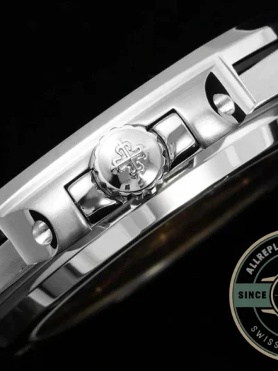 Superclone Nautilus 5711/1A-018 Patek Philippe 40 mm, Stainless Steel White Dial Purple Iced out - 1:1 Swiss Replica Watch