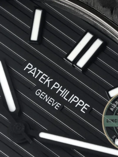 Superclone Nautilus 5711/1A Patek Philippe Carbon 40 mm, Carbon, Black Dial - Top-Tier Swiss Replica Watch
