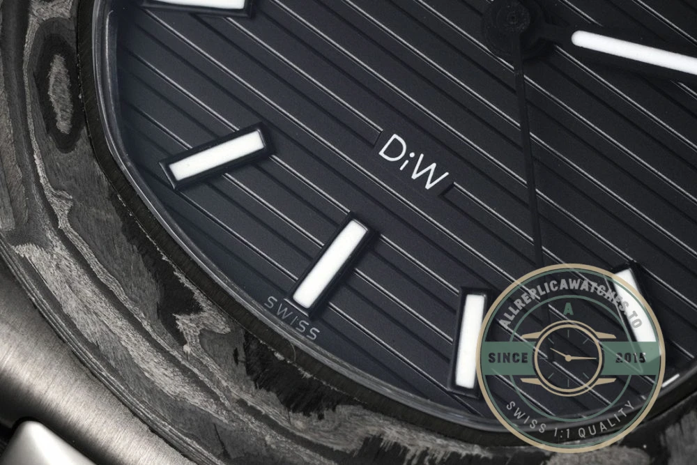 Superclone Nautilus 5711/1A Patek Philippe Carbon 40 mm, Carbon, Black Dial - Factory Super Clone Watch
