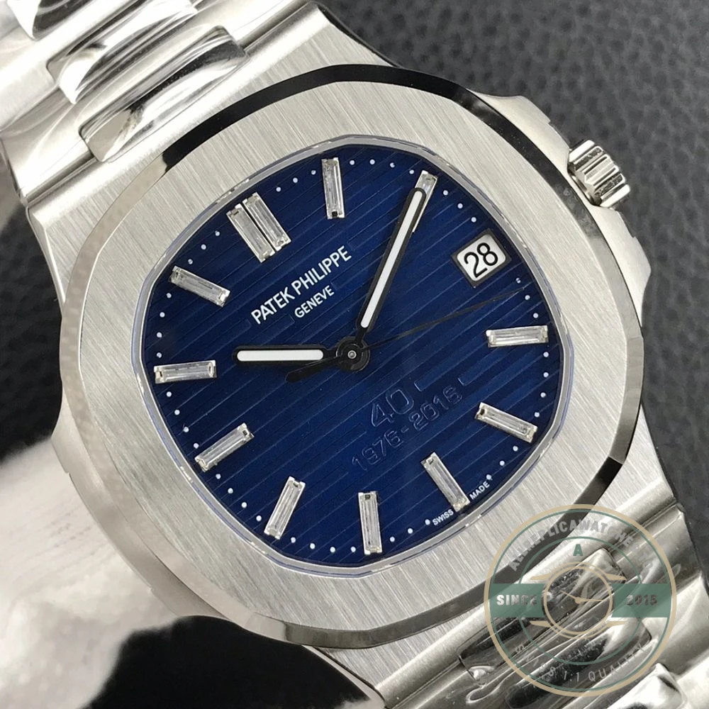 Superclone Nautilus 5711/1P-001 Patek Philippe 40 mm, 40th Anniversary, Blue Dial - Swiss Movement Replica Watch