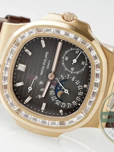Superclone Nautilus 5712R-001 Patek Philippe Moon phases. 40 mm, Rose gold, Diamond Bezel, Black Dial - High-Grade Replica Watch