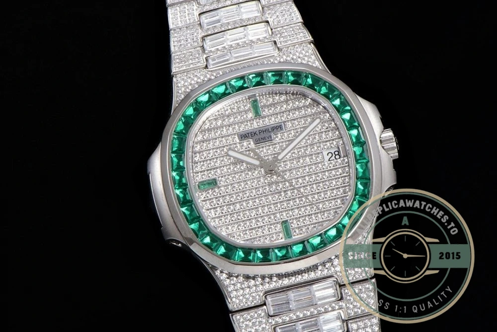 Superclone Nautilus 5719/10G Patek Philippe 40 mm, Green Baguette Diamonds - Affordable Super Clone Watch