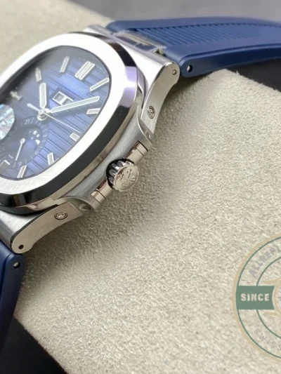 Superclone Nautilus 5726/1A Annual Calendar, Moon phases 40.5 mm, Steel, Blue Dial - Budget Luxury Replica Watch