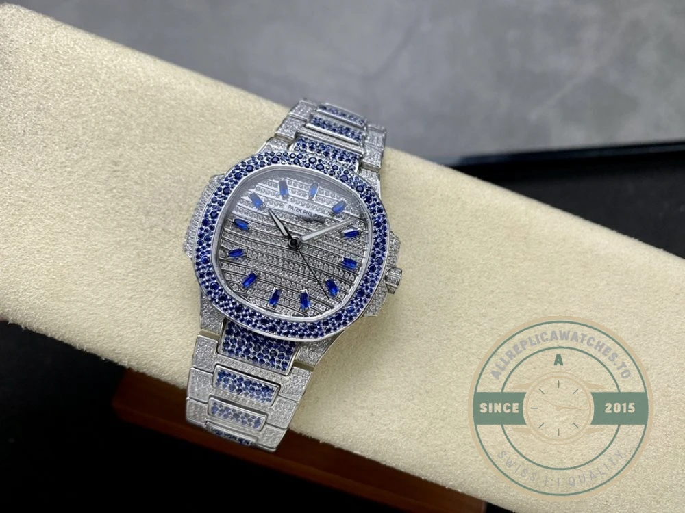 Superclone Nautilus 7118/1451G Patek Philippe “Ladies Automatic” 35.2 mm, Blue Diamonds - 1:1 Swiss Replica Watch