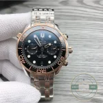 Twelve-hour chronograph counter laid into the black dial of this Seamaster superclone