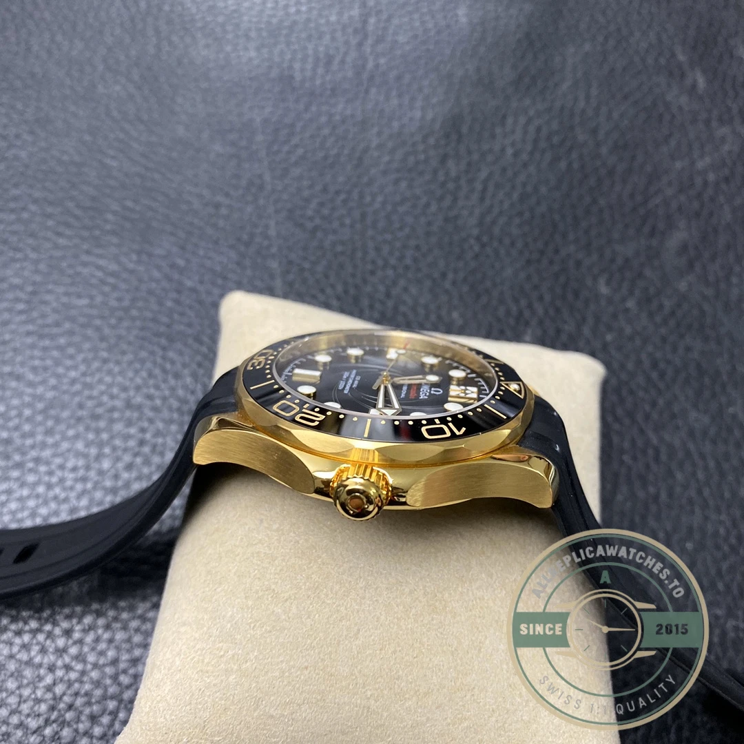 Superclone Omega Seamaster 300m 007 James Bond - Factory Super Clone Watch