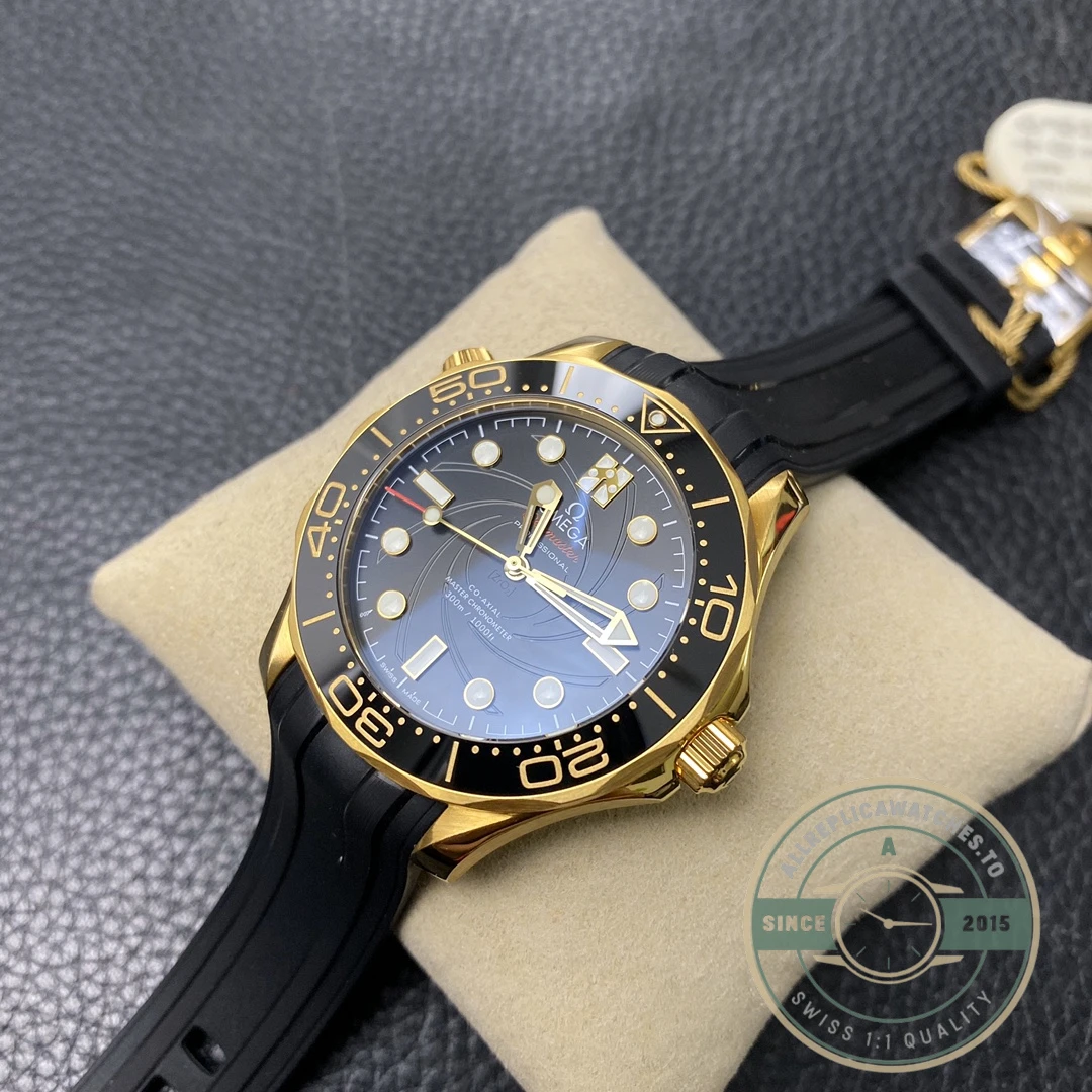 Superclone Omega Seamaster 300m 007 James Bond - Factory Super Clone Watch
