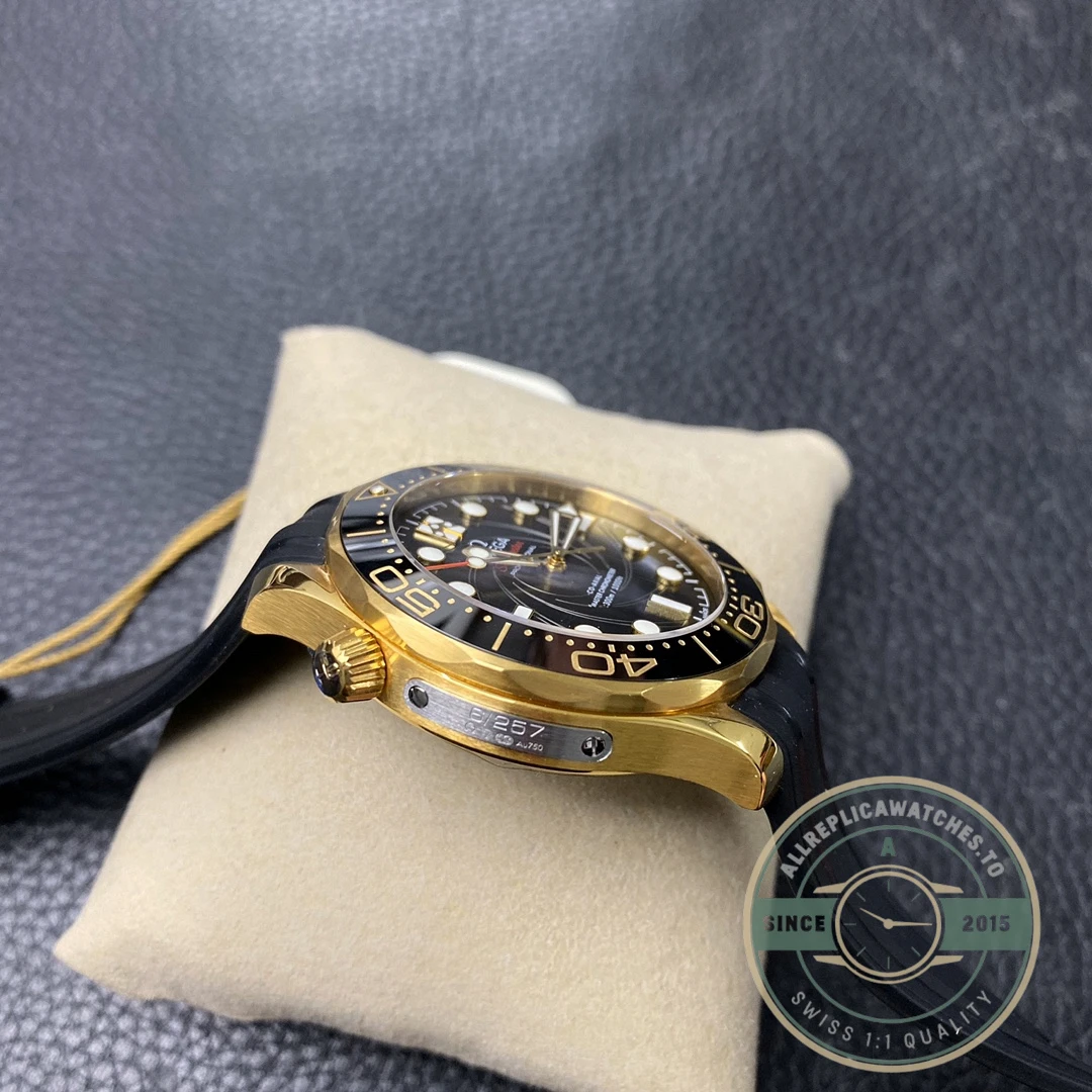Superclone Omega Seamaster 300m 007 James Bond - Swiss Movement Replica Watch
