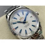 Date at three snapping over cleanly at midnight, Omega Seamaster Aqua Terra superclone