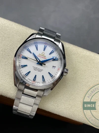 Superclone Omega Seamaster 42 mm 231.10.42.21.02.005 - Swiss-Made Clone Watch