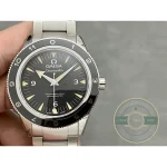 Broad arrow-style hands sweeping the black dial, superclone Omega Seamaster 300 on steel bracelet