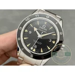 Steel bracelet closed by a folding clasp, clone Omega Seamaster 300 with ceramic bezel