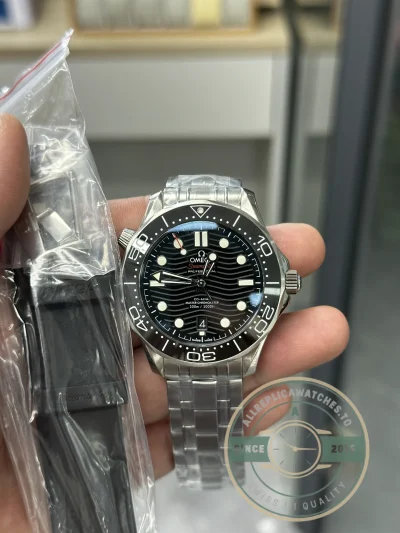 Superclone Omega Seamaster Black Dial 42mm 210.30.42.20.01.001 - Swiss-Made Clone Watch