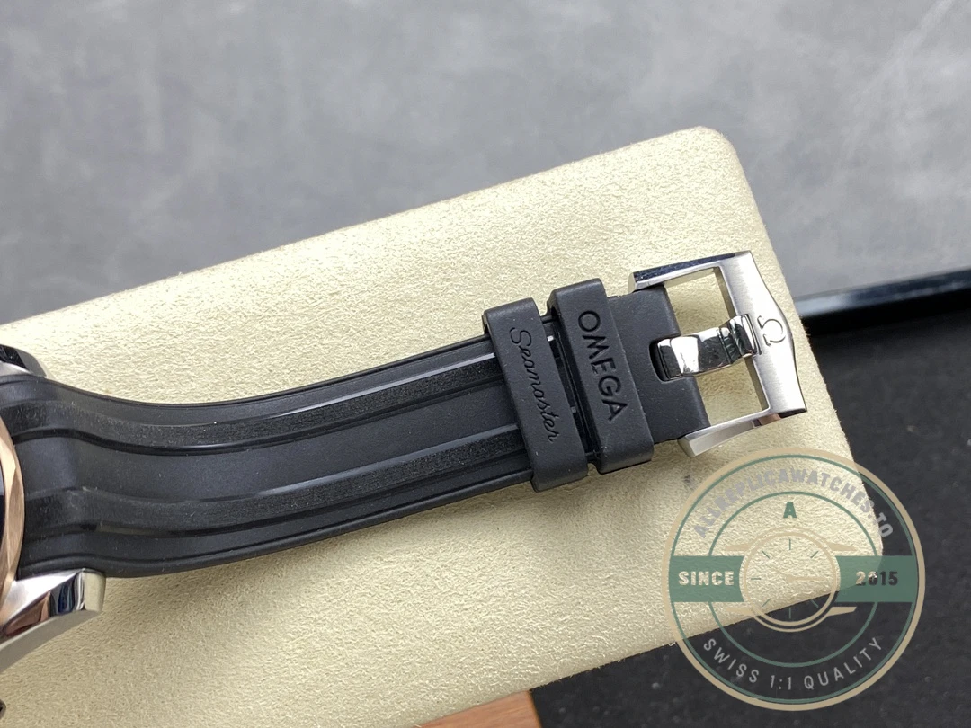 Superclone Omega Seamaster Black Dial 44mm 210.20.44.51.01.001 - Budget Luxury Replica Watch
