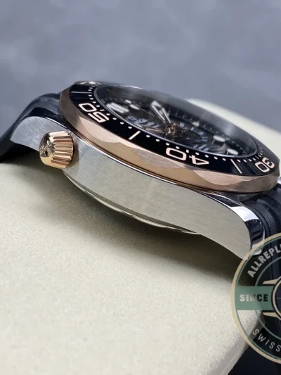 Superclone Omega Seamaster Black Dial 44mm 210.20.44.51.01.001 - Swiss Movement Replica Watch