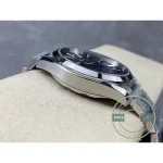 Bracelet tapering from case to clasp on the clone Omega Aqua Terra 41mm, worn flat