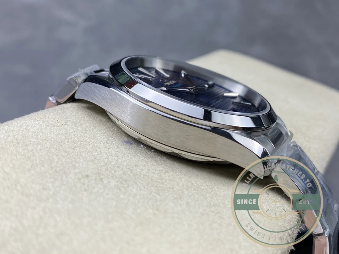 Superclone Omega Seamaster Blue Dial 41mm 220.10.41.21.03.001 - Top-Tier Swiss Replica Watch