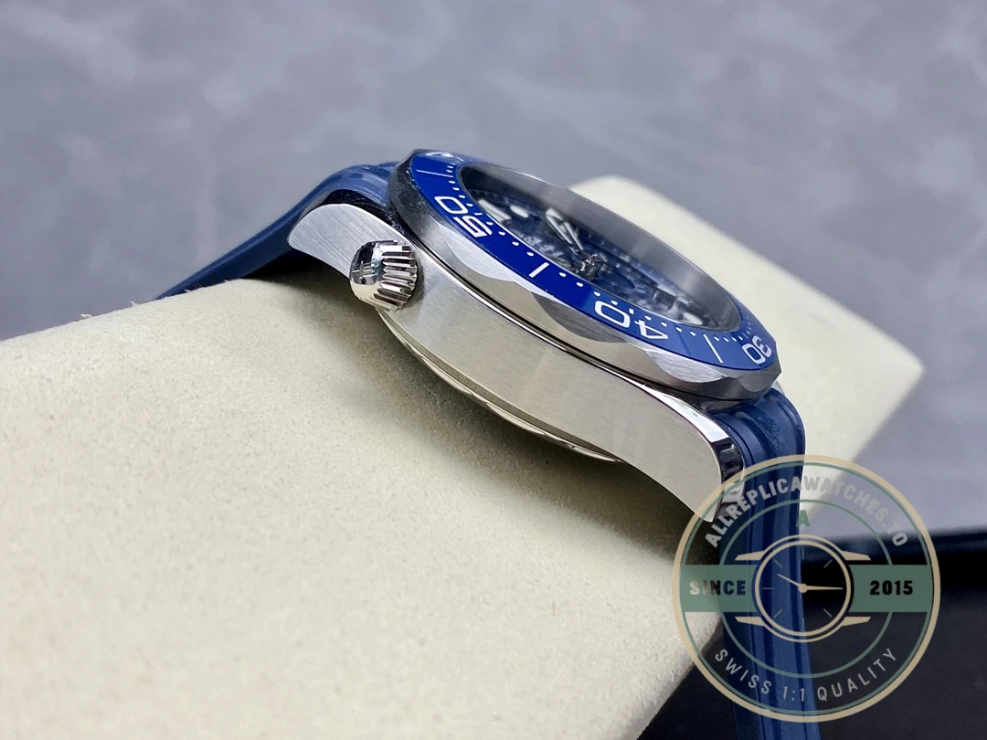 Superclone Omega Seamaster Chronograph Blue 210.30.44.51.03.001 - Swiss Movement Replica Watch