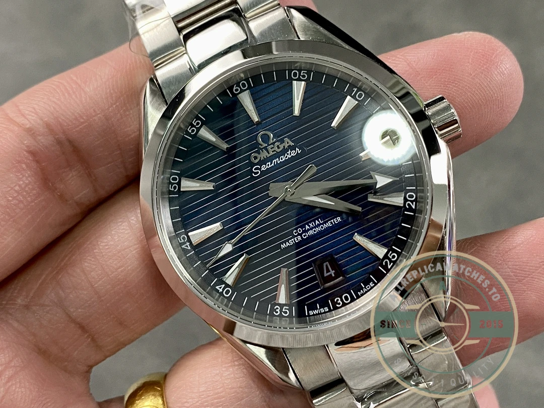 Superclone Omega Seamaster Dark Blue Dial 220.10.41.21.03.004 - Affordable Luxury Replica Timepiece
