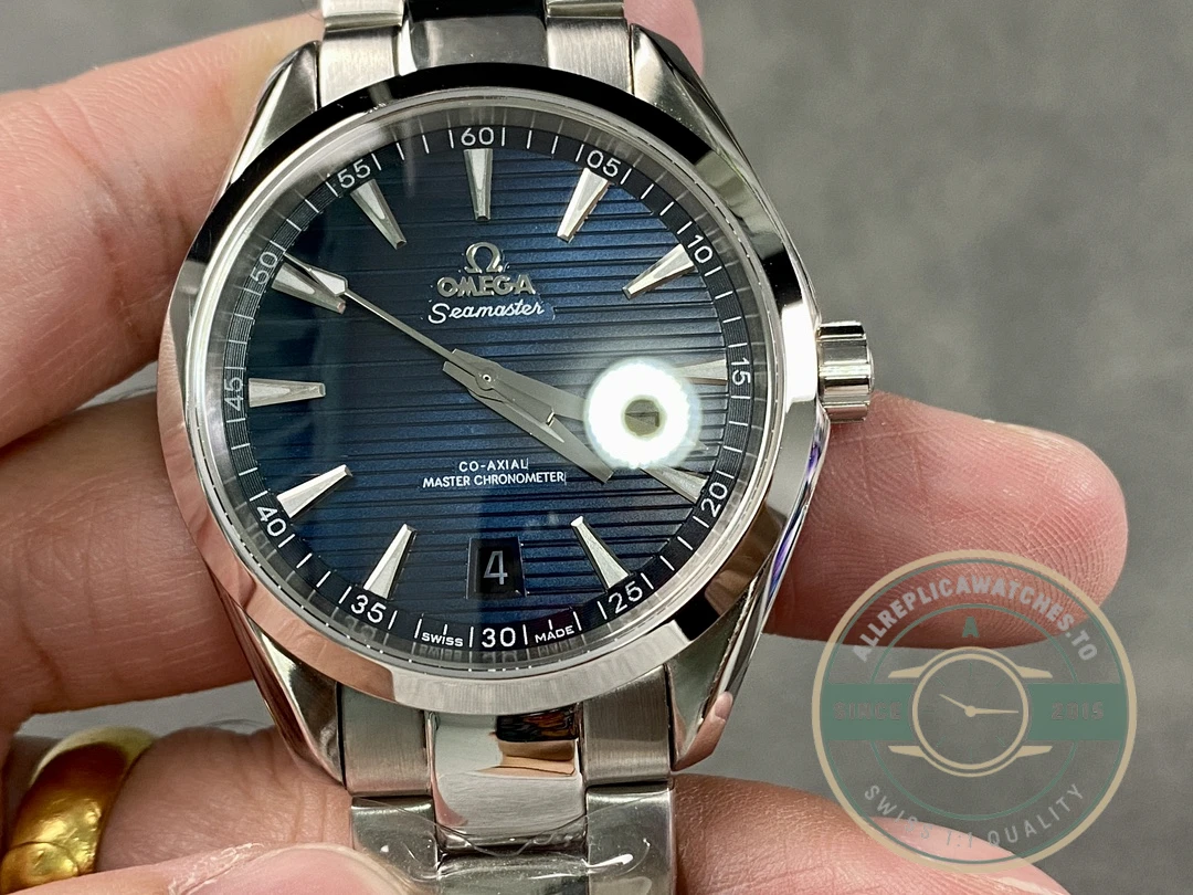 Superclone Omega Seamaster Dark Blue Dial 220.10.41.21.03.004 - High-Grade Replica Watch