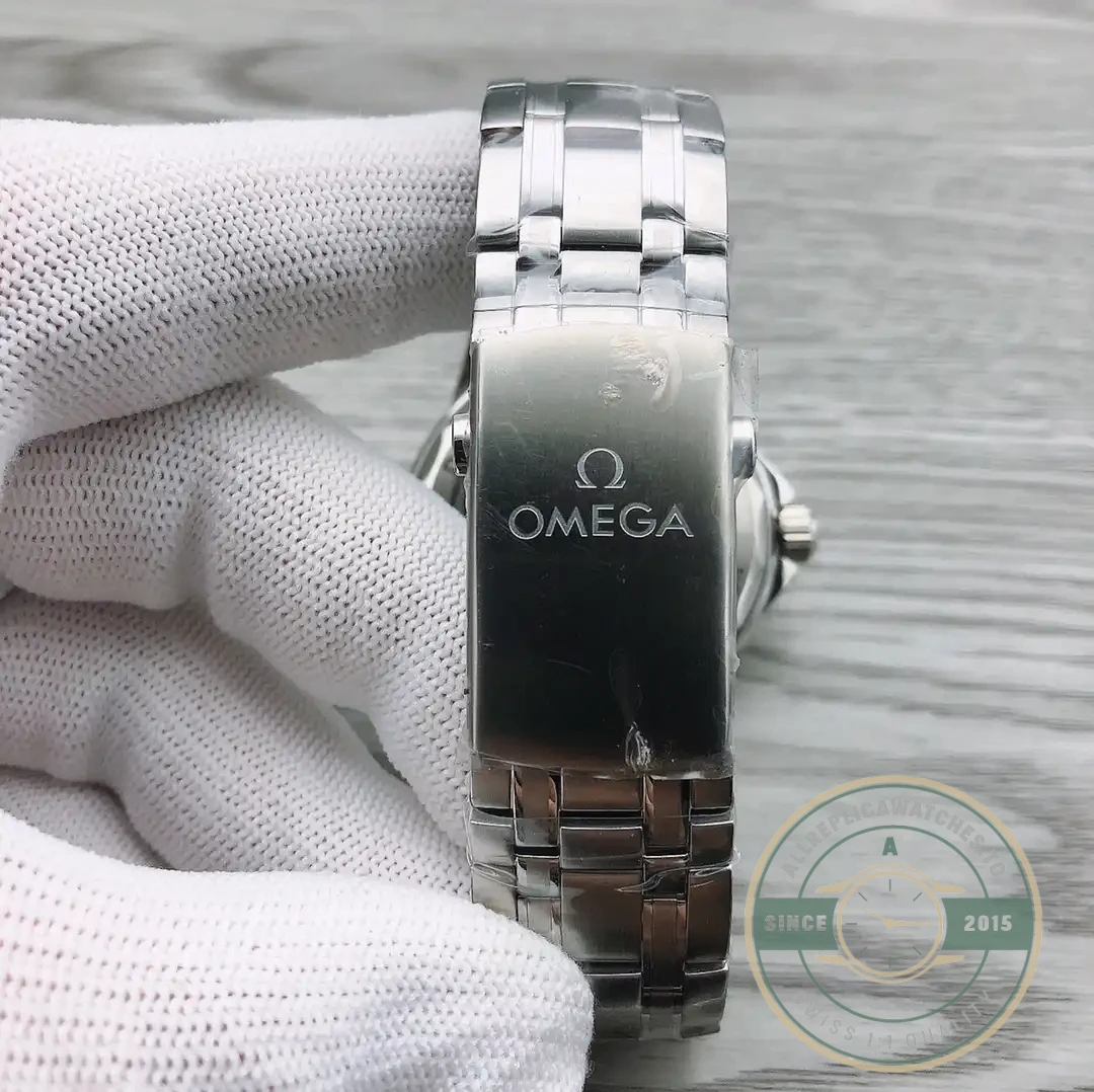 Superclone Omega Seamaster Diver 300M 007 210.90.42.20.01.002 - Top-Tier Swiss Replica Watch