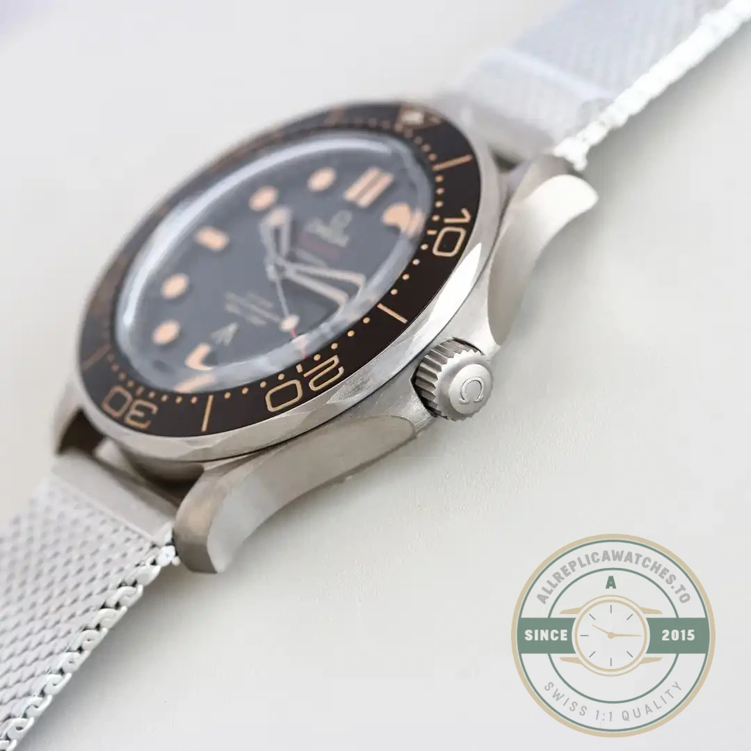 Superclone Omega Seamaster Diver 300m James Bond 210.92.42.20.01.001 - Swiss-Made Clone Watch