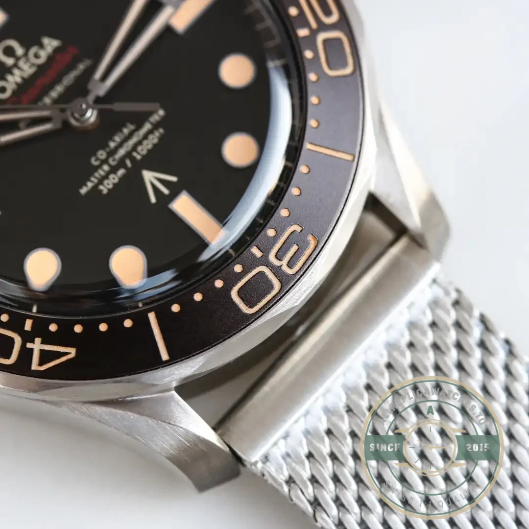 Superclone Omega Seamaster Diver 300m James Bond 210.92.42.20.01.001 - Luxury Replica Watch