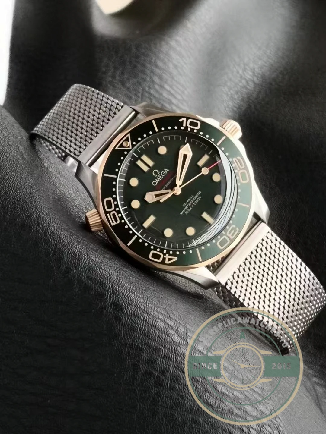 Superclone Omega Seamaster Green 42mm 210.90.42.20.10.001 - Affordable Luxury Replica Timepiece