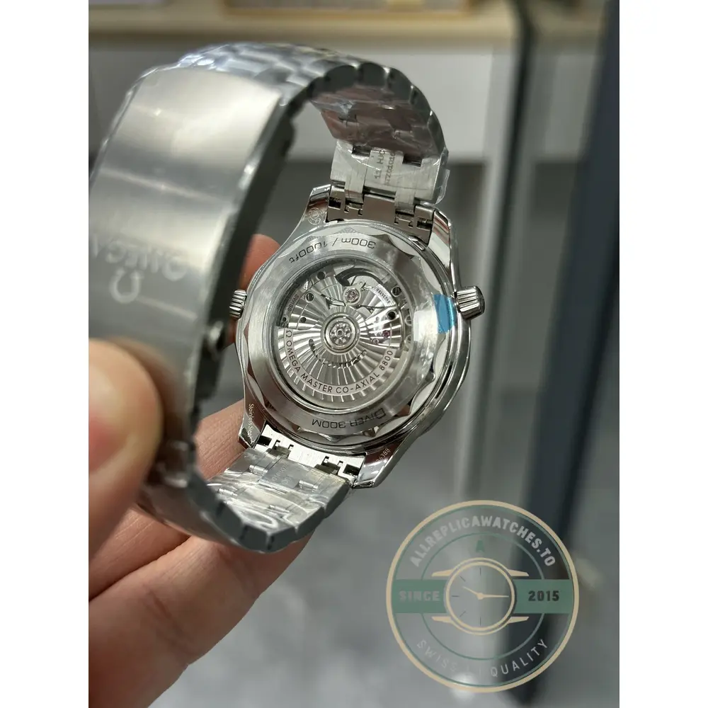 Superclone Omega Seamaster Green Dial 42mm 210.30.42.20.10.001 - Swiss-Made Clone Watch