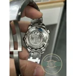 Unidirectional ceramic diving bezel on the 42mm steel Seamaster Diver 300M superclone