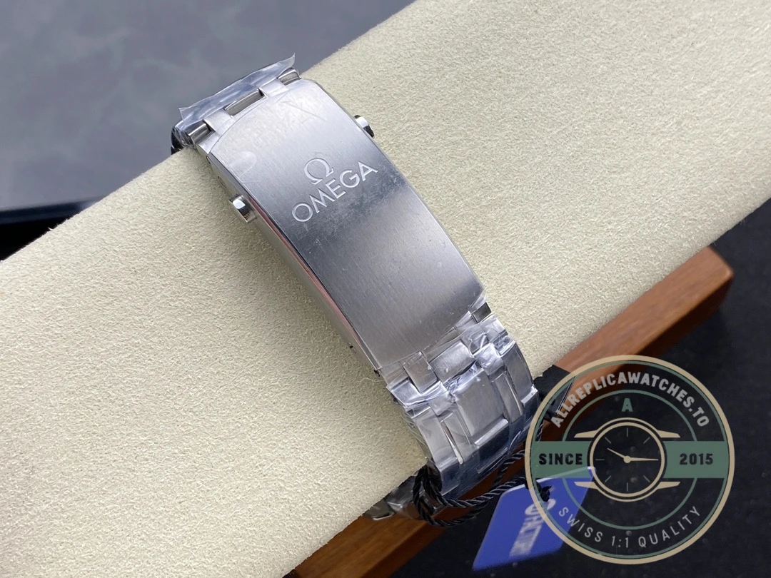 Superclone Omega Seamaster Grey Dial 44mm 210.30.44.51.06.001 - 1:1 Swiss Replica Watch