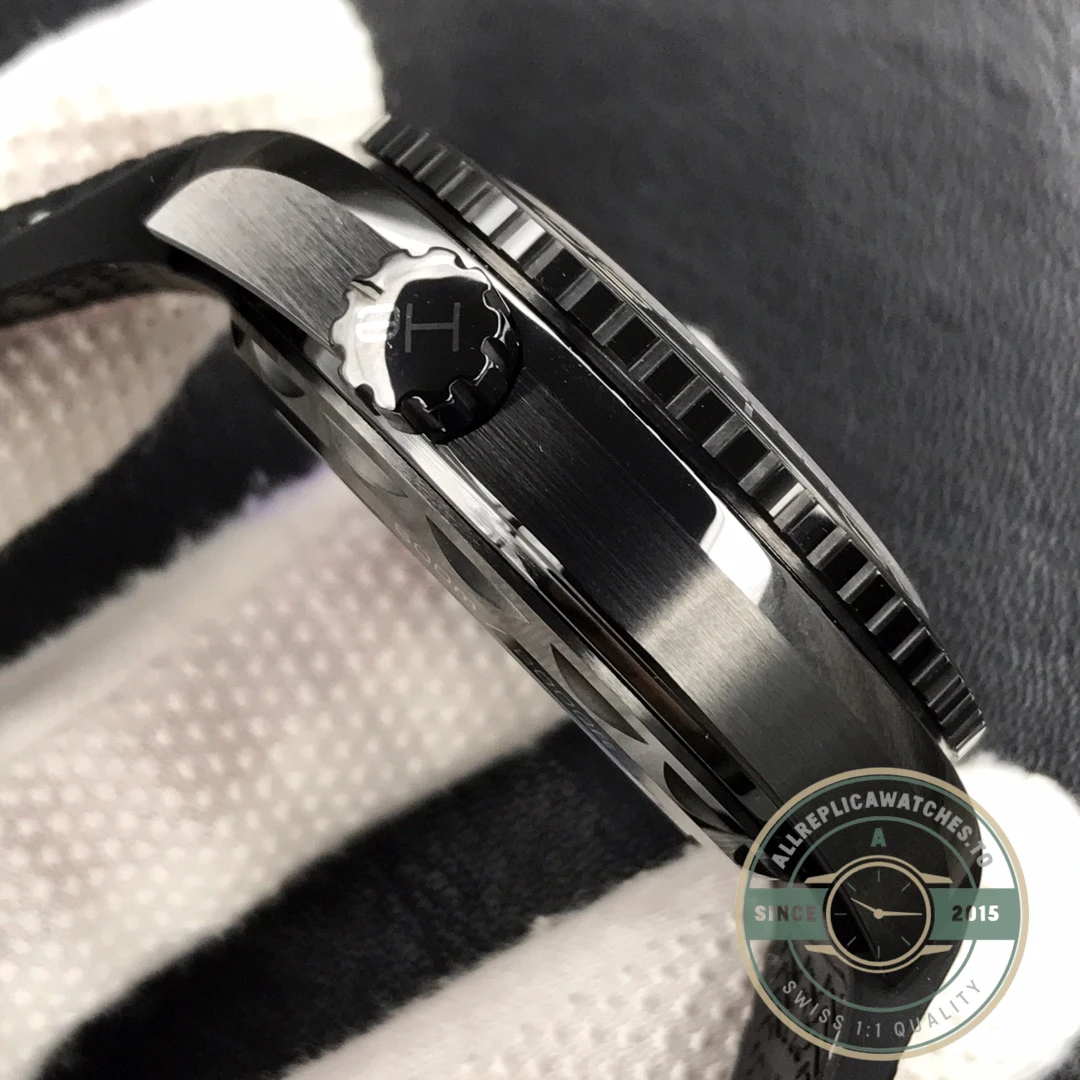 Superclone Omega Seamaster Series 215.92.46.22.01.001 - Affordable Luxury Replica Timepiece