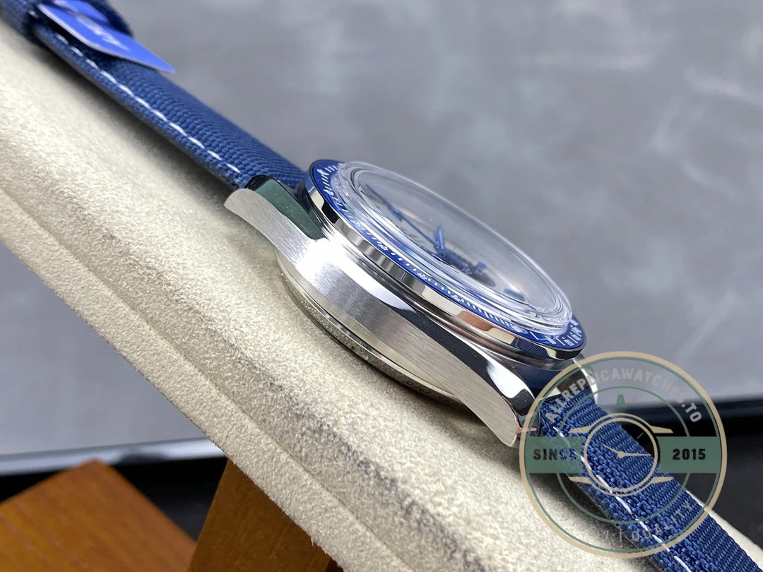 Superclone Omega Speedmaster 310.32.42.50.02.001 - Swiss Movement Replica Watch