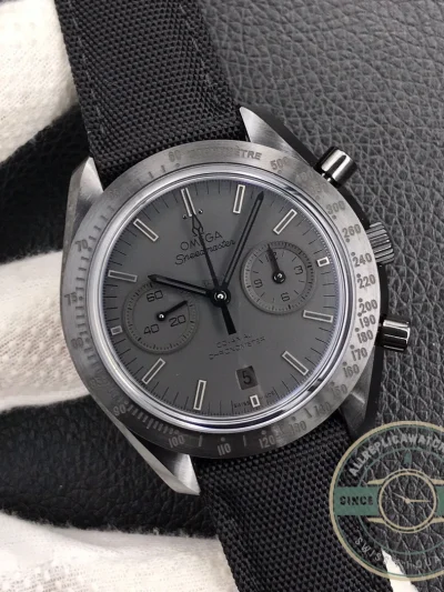 Superclone Omega Speedmaster Black 311.92.44.51.01.005 - Budget Luxury Replica Watch