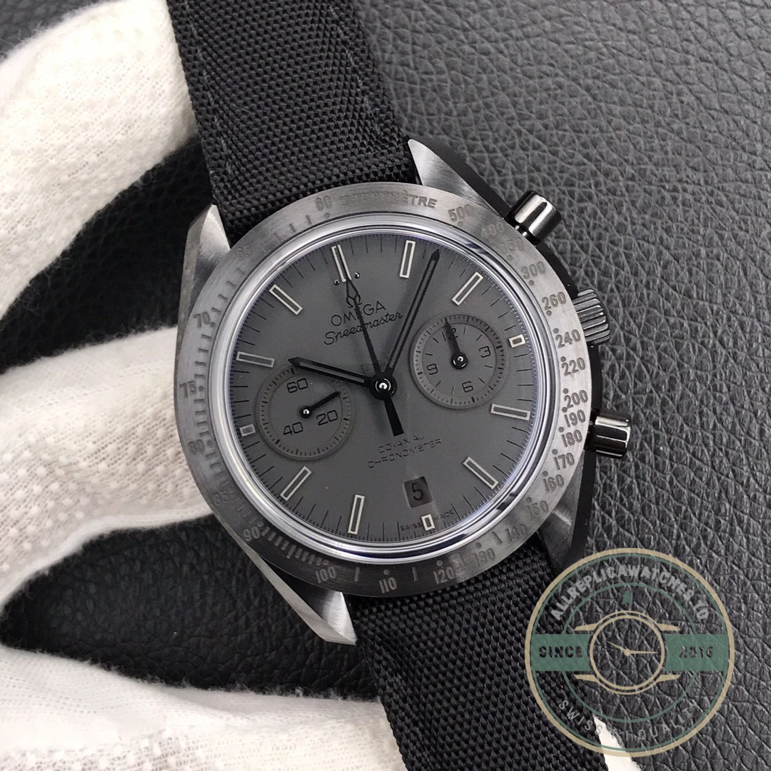 Superclone Omega Speedmaster Black 311.92.44.51.01.005 - Budget Luxury Replica Watch
