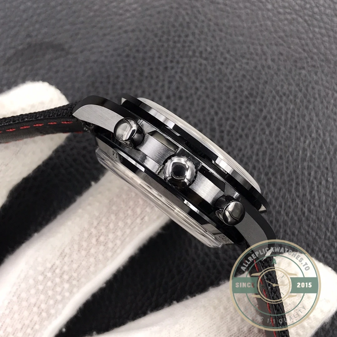Superclone Omega Speedmaster Black 311.92.44.51.01.005 - Premium Super Clone Watch