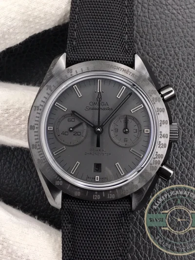 Superclone Omega Speedmaster Black 311.92.44.51.01.005 - Affordable Super Clone Watch