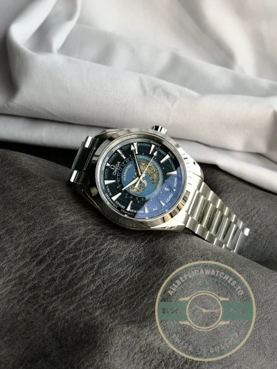 Superclone Omega Speedmaster World Time 220.10.43.22.03.001 - Top-Tier Swiss Replica Watch