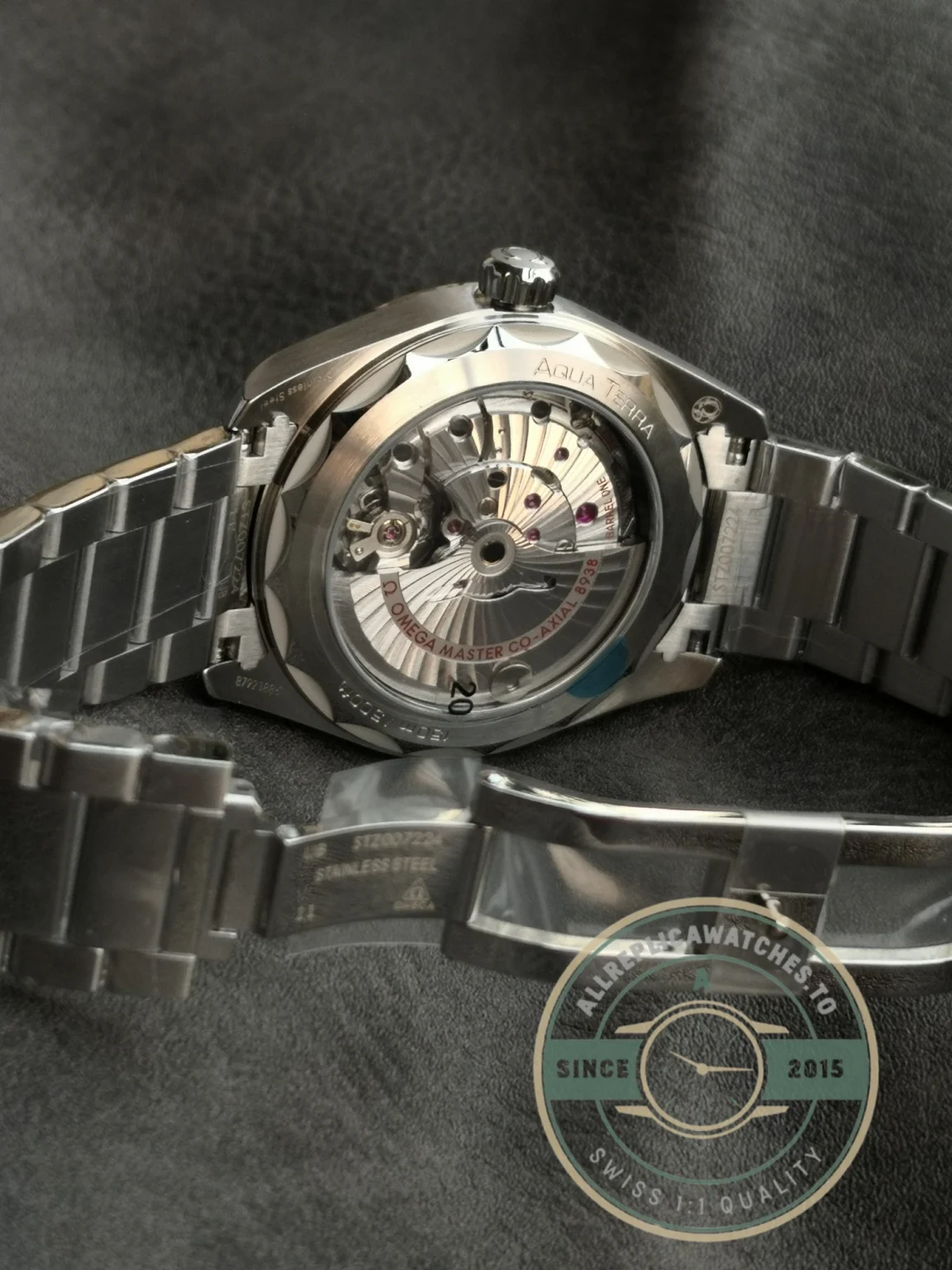Superclone Omega Speedmaster World Time 220.10.43.22.03.001 - Best Quality Replica Watch