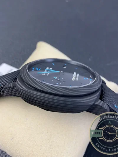 Superclone Panerai Luminor Marina Carbotech PAM1661 - Swiss Movement Replica Watch